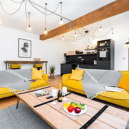 برمنغهام Haus Lofts - Luxury Suite - Parking - Smart Tv - Wifi المظهر الخارجي الصورة