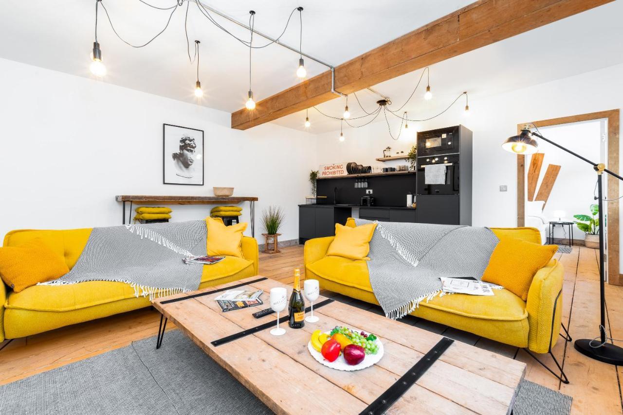 برمنغهام Haus Lofts - Luxury Suite - Parking - Smart Tv - Wifi المظهر الخارجي الصورة