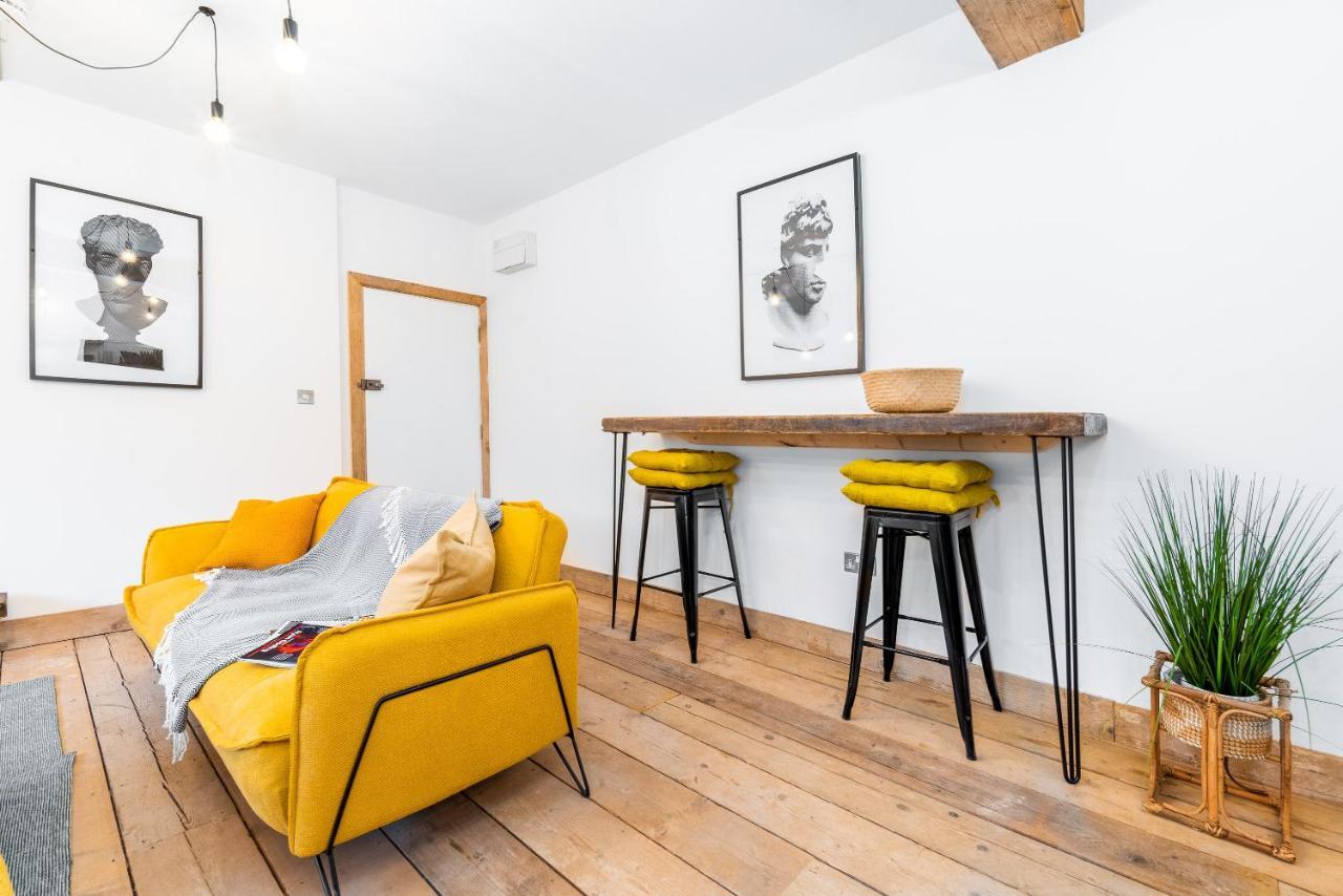 برمنغهام Haus Lofts - Luxury Suite - Parking - Smart Tv - Wifi المظهر الخارجي الصورة