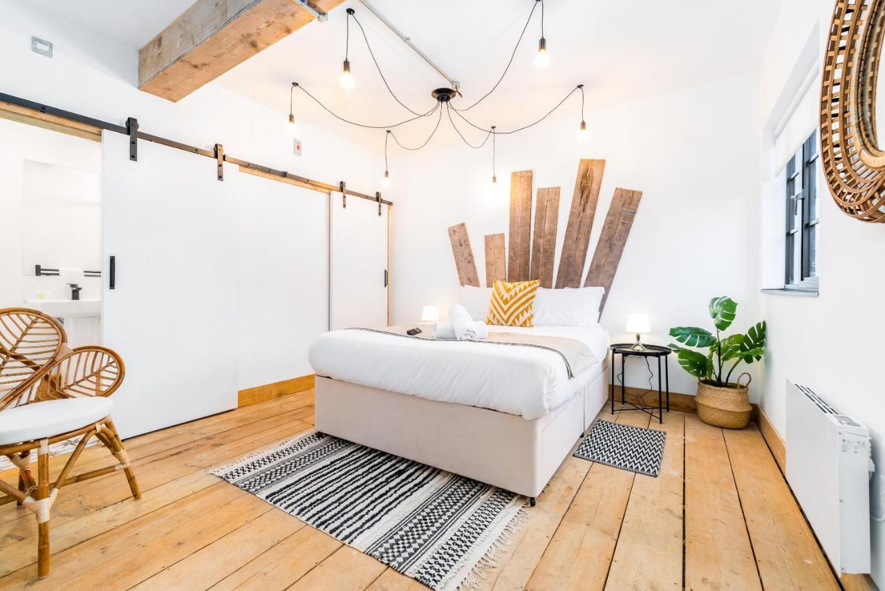 برمنغهام Haus Lofts - Luxury Suite - Parking - Smart Tv - Wifi المظهر الخارجي الصورة